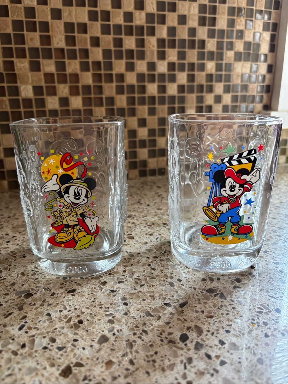 Disney Mickey Mouse Cartoon set of 2 Glass Cups
